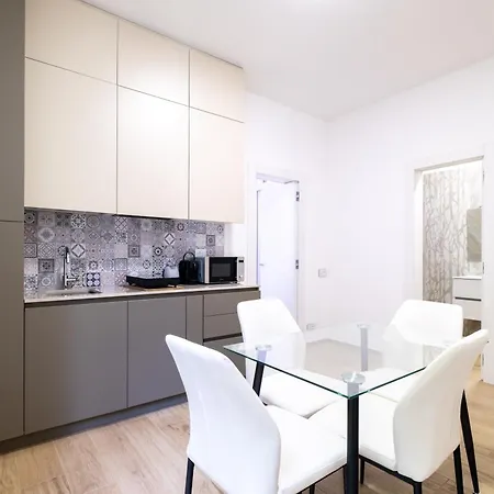 Homeby, Casa Due Agosto Bolonia